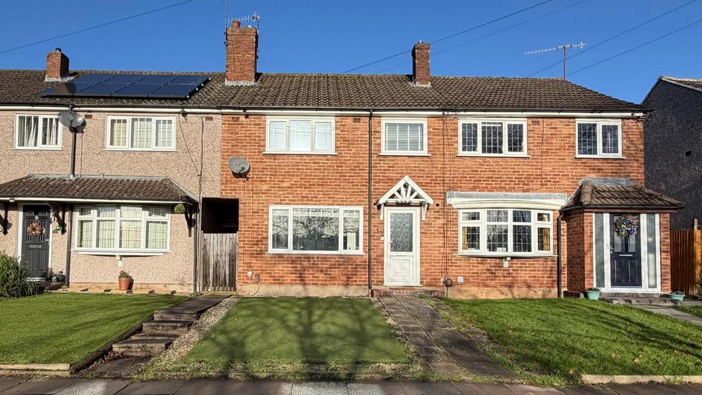 Beautifully Presented Three-Bedroom Home in CV5