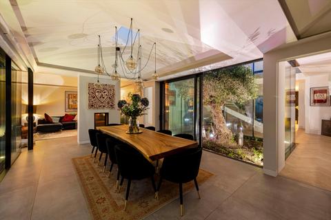 7 bedroom townhouse for sale, Aylestone Avenue, London, NW6
