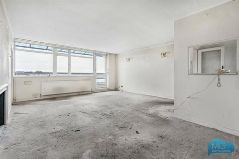 2 bedroom apartment for sale, Regents Park Road, London, N3