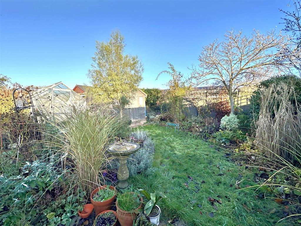 Rear Garden 005