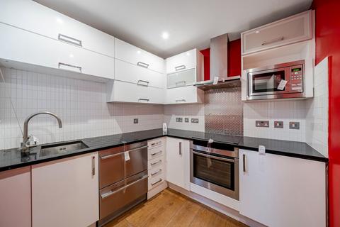 2 bedroom apartment for sale, Gainsford Street, London
