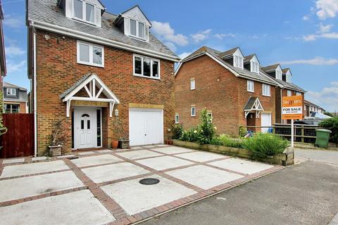 Mulberry Close, Romney Marsh TN29