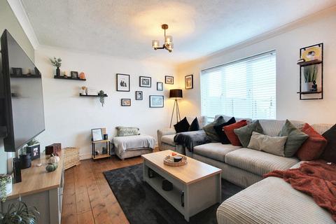 undefined, Old Ash Close, Ashford TN24