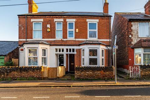 3 bedroom semi-detached house for sale, Faraday Road, Nottingham, NG7