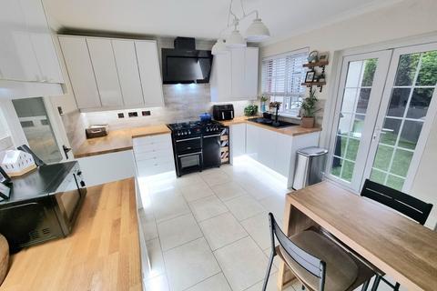 3 bedroom semi-detached house for sale, College Road, Barry, CF62