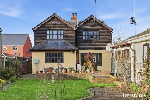 4 bedroom detached house for sale, Station Road, Great Bentley, CO7
