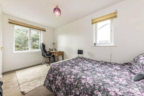 1 bedroom semi-detached house for sale, Houghton Close, Hampton