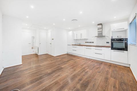 1 bedroom flat to rent, Osprey Close, London E11