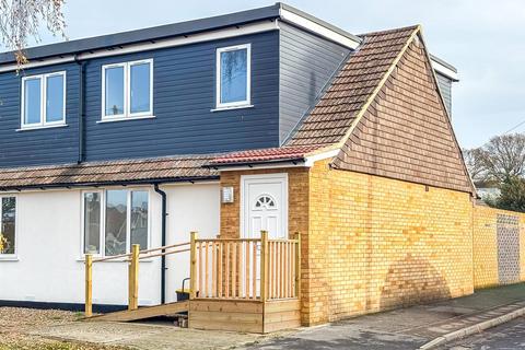 2 bedroom semi-detached house for sale, Kendal Close, Hockley SS5
