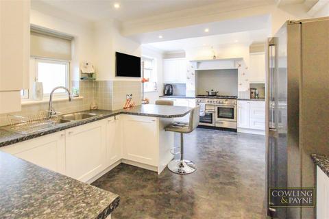 undefined, Chatton Close, Wickford, Essex