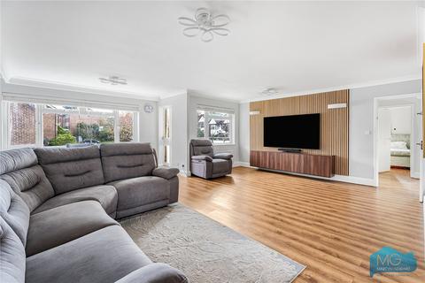3 bedroom apartment for sale, Wickliffe Avenue, London, N3