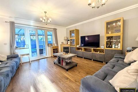 3 bedroom detached house for sale, The Parks, Basildon