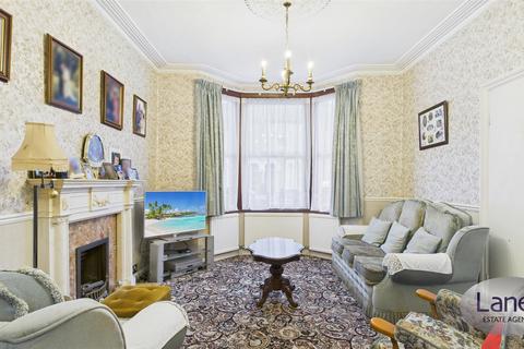 3 bedroom semi-detached house for sale, Fotheringham Road, Enfield