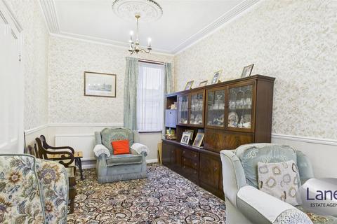 3 bedroom semi-detached house for sale, Fotheringham Road, Enfield