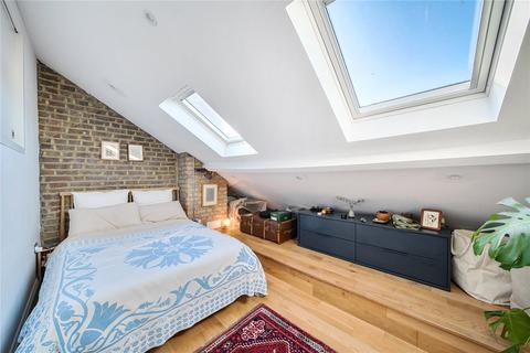 1 bedroom apartment for sale, Gowlett Road, London