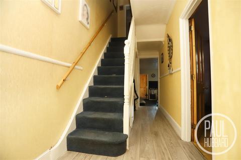 6 bedroom terraced house for sale, Haward Street, Lowestoft, NR32