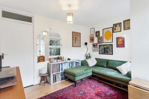 2 bedroom apartment for sale, Shakspeare Walk, London, N16