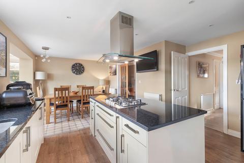 4 bedroom detached house for sale, Vale Gardens, Ilkley, West Yorkshire, LS29