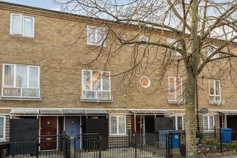 4 bedroom terraced house for sale, Chandler Way, London