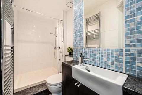 4 bedroom terraced house for sale, Chandler Way, London