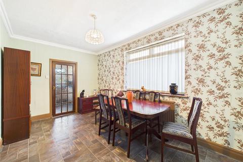 2 bedroom bungalow for sale, Highridge Green, Bristol, BS13