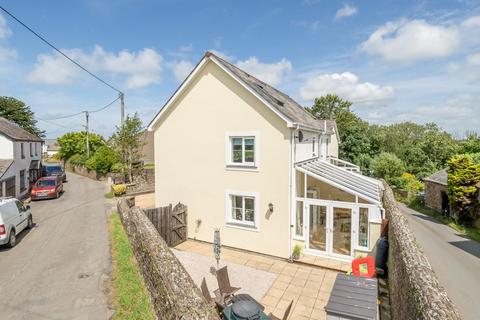 3 bedroom property for sale, Parkham, Bideford