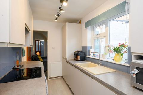 2 bedroom terraced house for sale, Nelson Street, York YO31