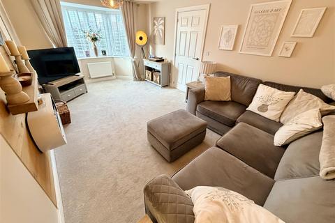 4 bedroom detached house for sale, Farthington Drive, Royal Park