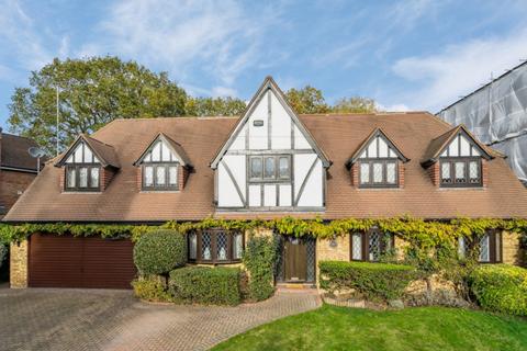 5 bedroom detached house for sale, Howards Wood Drive, Gerrards Cross, SL9