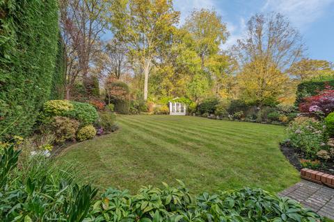 5 bedroom detached house for sale, Howards Wood Drive, Gerrards Cross, SL9