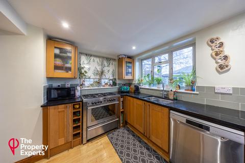4 bedroom semi-detached house for sale, Malone Road, Reading, RG5