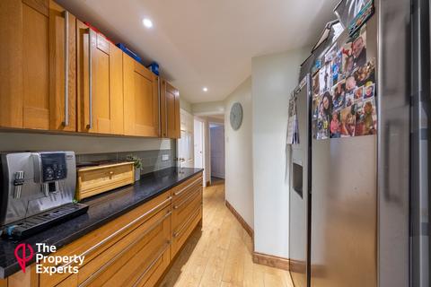 4 bedroom semi-detached house for sale, Malone Road, Reading, RG5