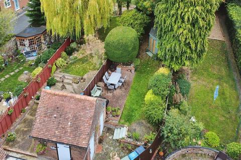 2 bedroom end of terrace house for sale, High Street Green, Hemel Hempstead HP2