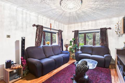 4 bedroom detached house for sale, Nash Grove Lane, Finchampstead, Berkshire, RG40