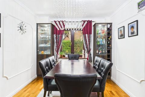 undefined, Nash Grove Lane, Finchampstead, Berkshire, RG40