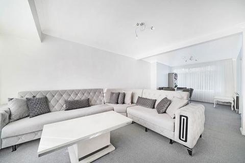 undefined, Lakeland Close, Chigwell IG7