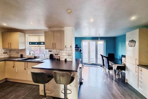 5 bedroom end of terrace house for sale, Hawthorne Lane, Hemel Hempstead HP1