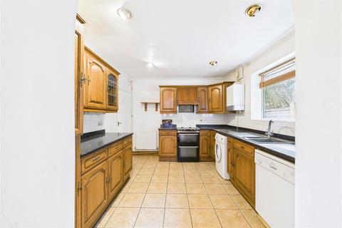3 bedroom bungalow for sale, Nine Mile Ride, Finchampstead, Wokingham, Berkshire, RG40