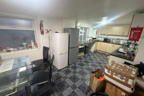 undefined, Bristol Road, Selly Oak B29