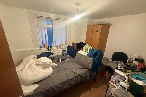 undefined, Bristol Road, Selly Oak B29