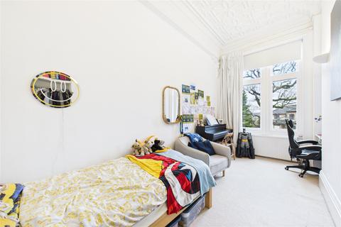 undefined, Longdown Lodge, Crowthorne Road, Sandhurst, Berkshire, GU47