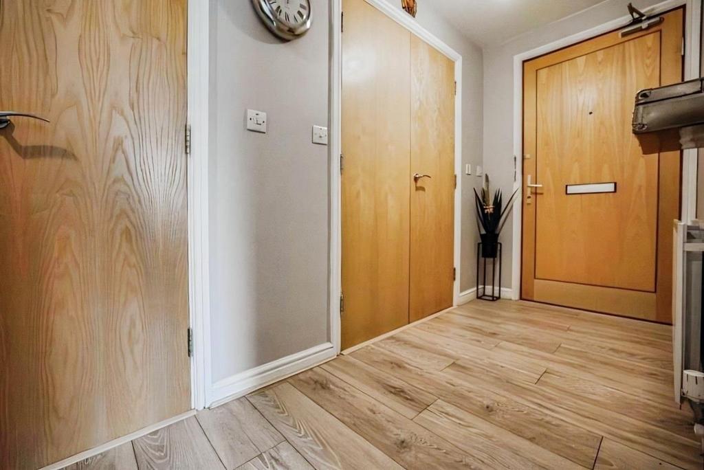 Walk In Cupboard