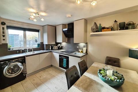 undefined, Gilroy Road, Hemel Hempstead HP2