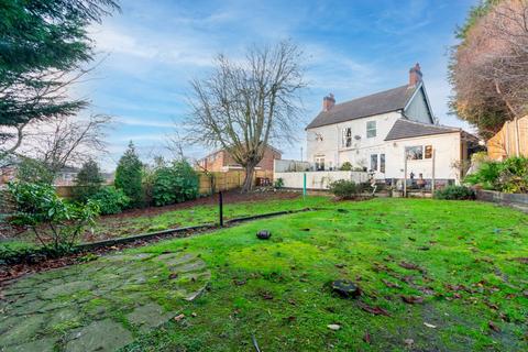 4 bedroom detached house for sale, Chase Road, Burntwood, WS7