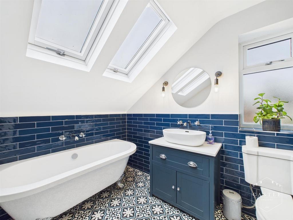 Family bathroom