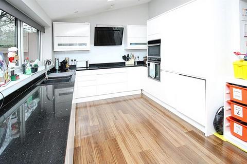 4 bedroom semi-detached house for sale, Manscroft Road, Hemel Hempstead HP1