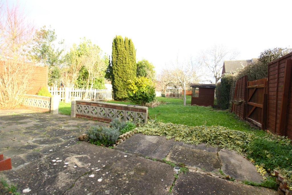 Rear garden 2.JPG