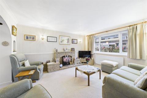 4 bedroom detached house for sale, Limecroft, Yateley, Hampshire, GU46