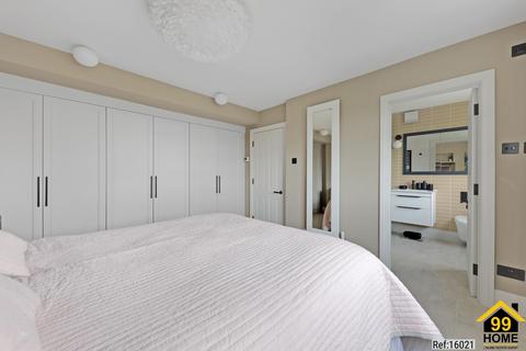 3 bedroom terraced house for sale, George Lane, Hayes, Bromley, BR2
