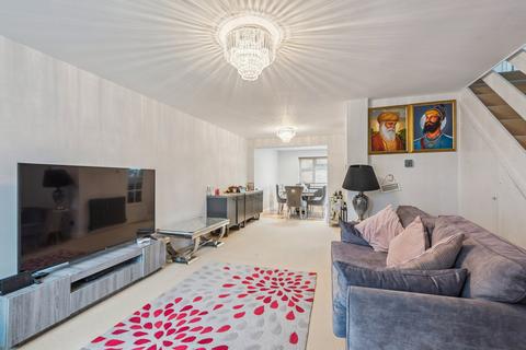 4 bedroom detached house for sale, Spurrs Close, Hitchin, SG4